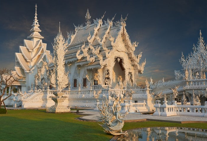 Wat Rong Khun, Thailand