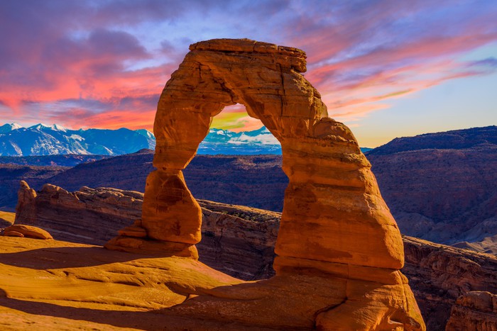 Arch to the sky