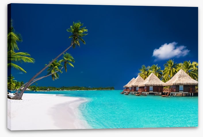 Bure by the beach