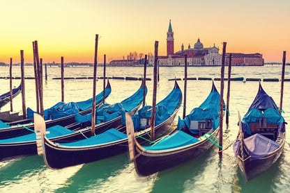 Gondola sunrise