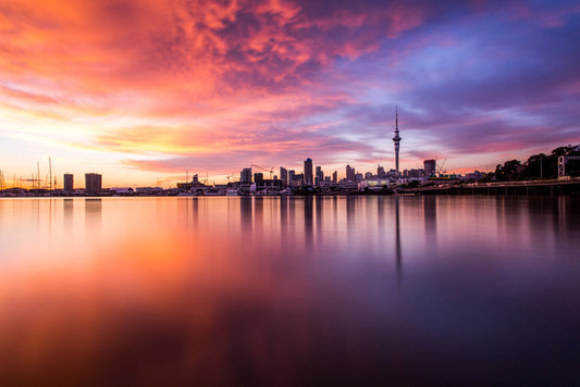 Auckland city silhouette