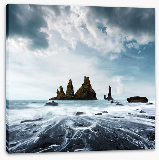 Troll toes seascape