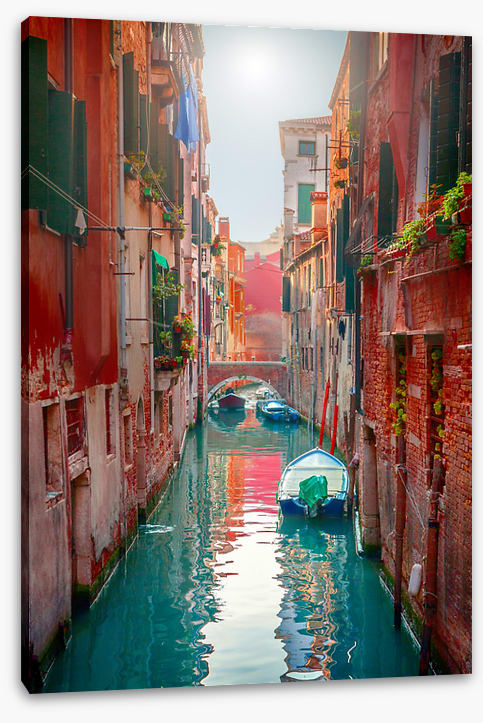 The old brick canal