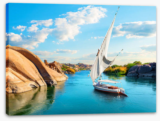 Sailing into Aswan