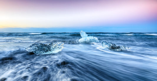 Diamond Beach icebergs