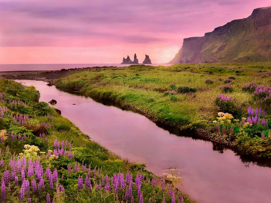 Flowing to the sea