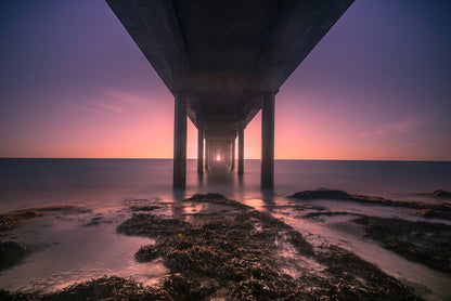 Through the jetty