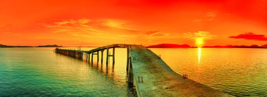 Sunset jetty panorama
