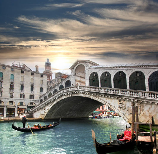The Rialto bridge