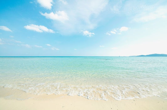White beach ripples