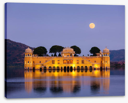 Jal Mahal moon