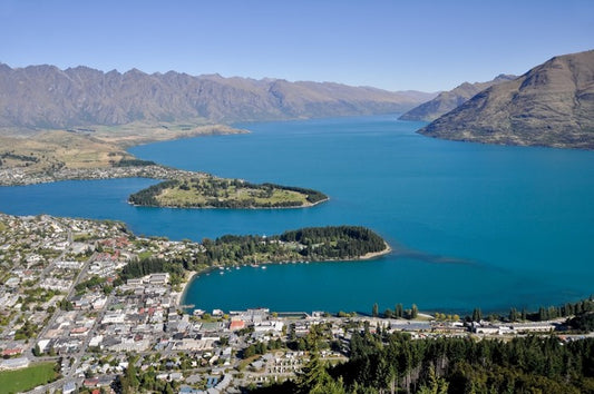 Queenstown on the lake