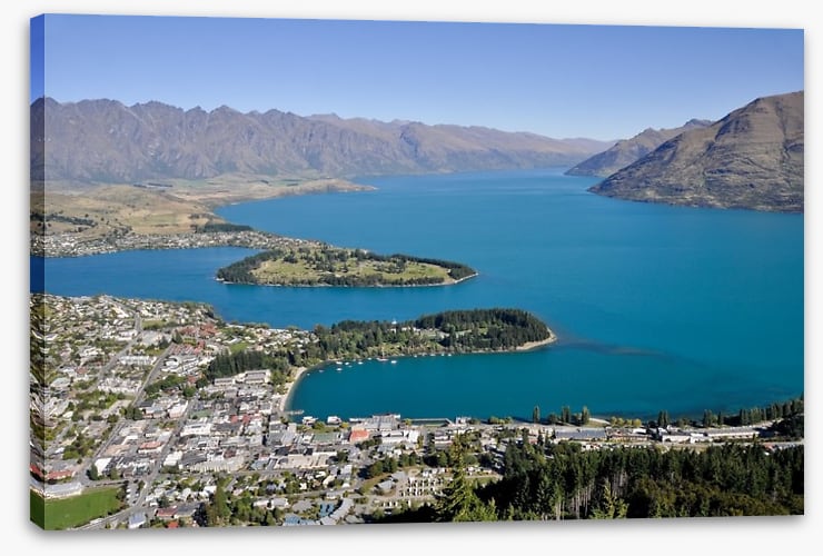 Queenstown on the lake