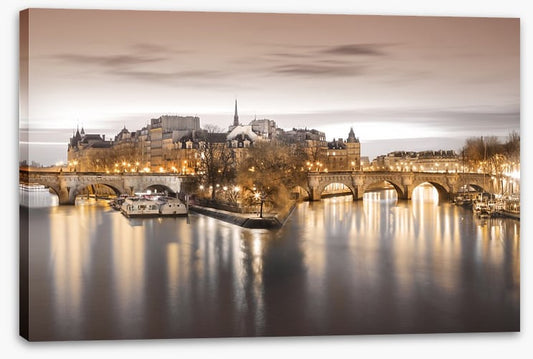 Twinkling dawn across the Seine