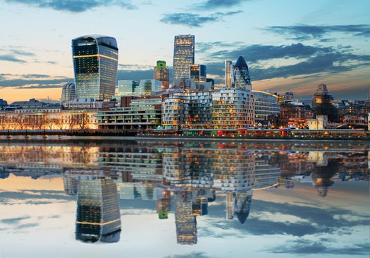 Twinkle on the Thames