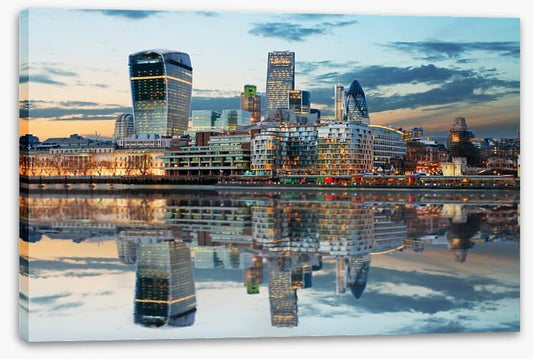 Twinkle on the Thames