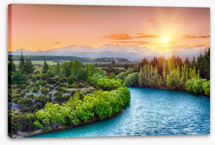 Last rays over the Clutha river