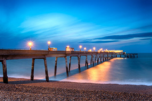Twinkling pier