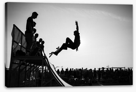 Half pipe plunge