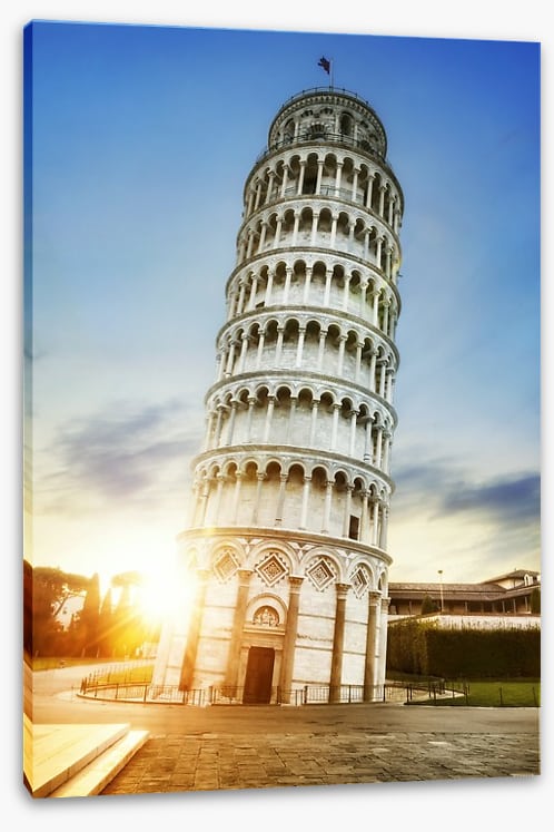 The leaning tower of Pisa, Italy