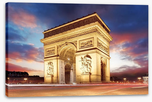 Arc de Triumph at dusk