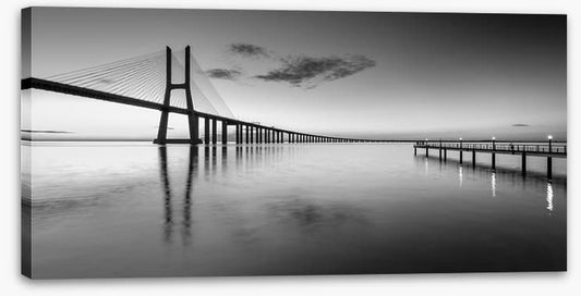 Jetty to the bridge