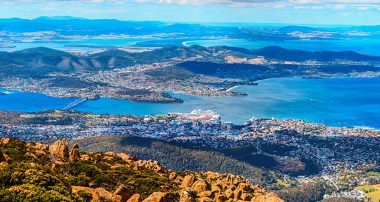Hobart on the horizon