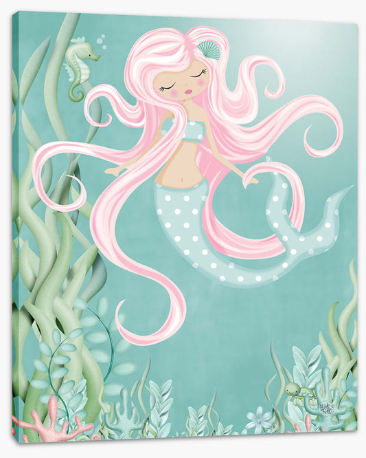 The mermaid with pink hair