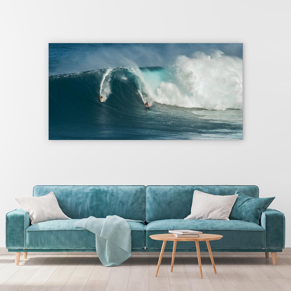 Surfing duo panorama